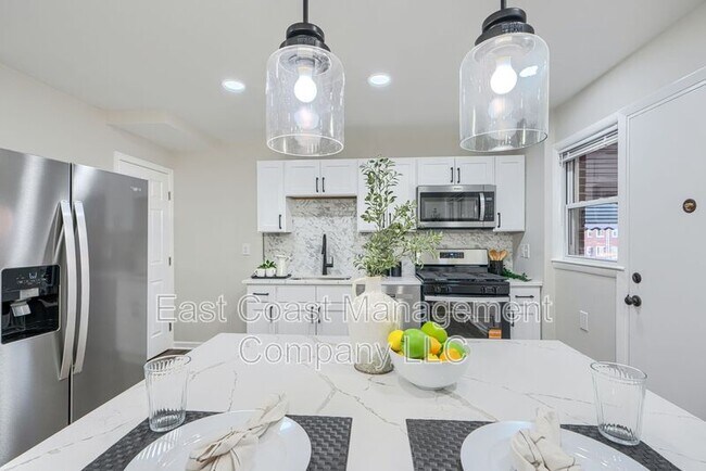 Building Photo - 1221 Glenwood Ave