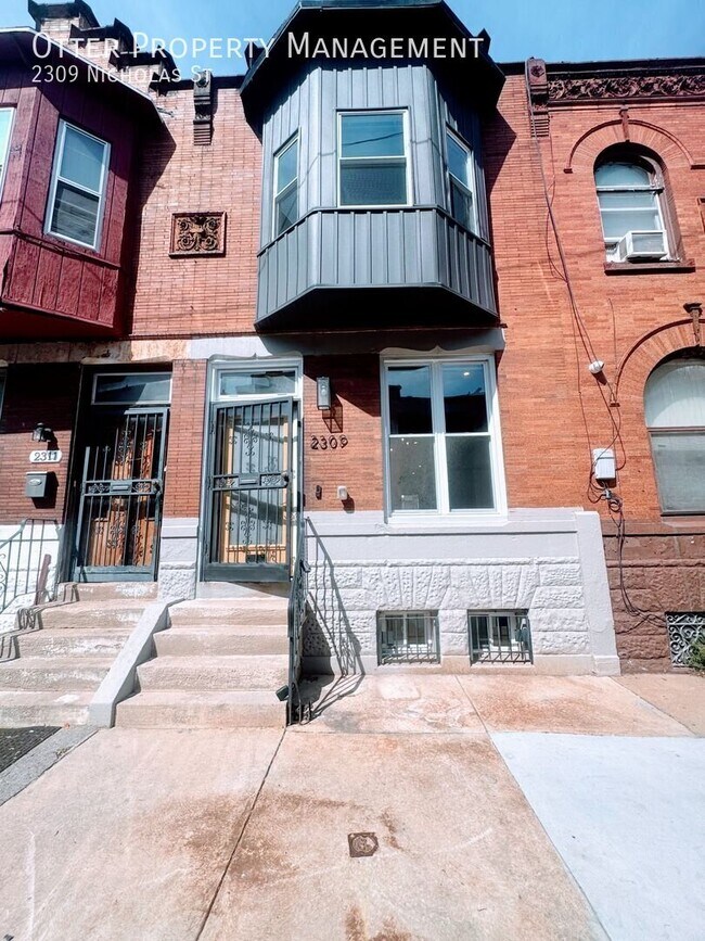 Building Photo - 2309 Nicholas St