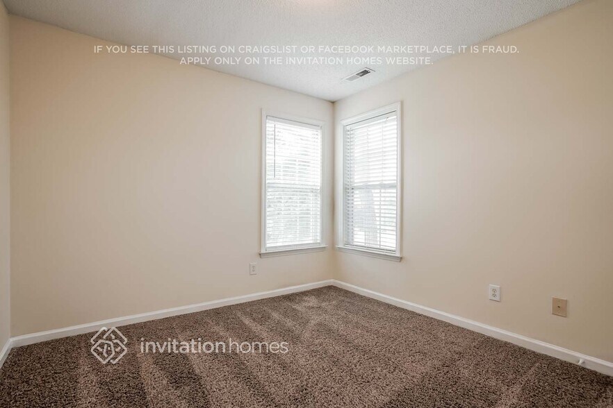 Building Photo - 508 Zircon Ln