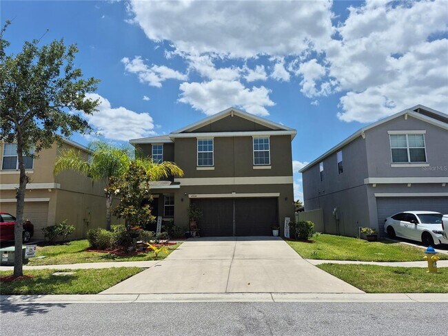 Building Photo - 4914 Reflecting Pond Cir