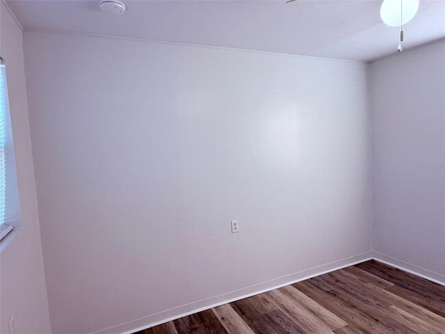 Building Photo - 1544 77th Ave N