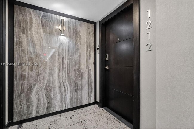 Building Photo - 11 Island Ave