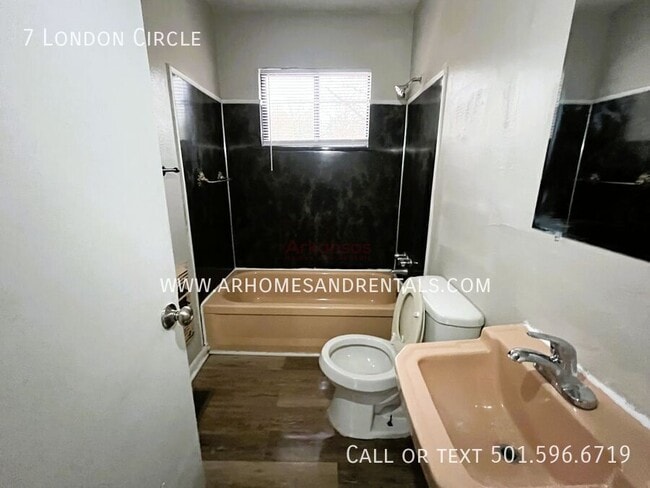 Building Photo - 7 London Cir