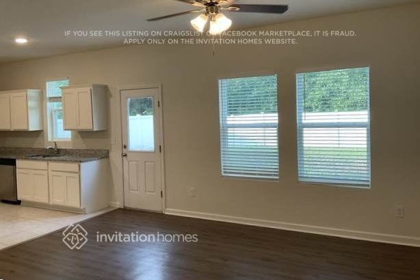 Building Photo - 1092 Cades Cv Wy