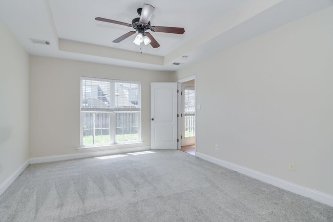 Building Photo - 2 Bed 2 Bath Townhouse Minutes from Ft Gordon