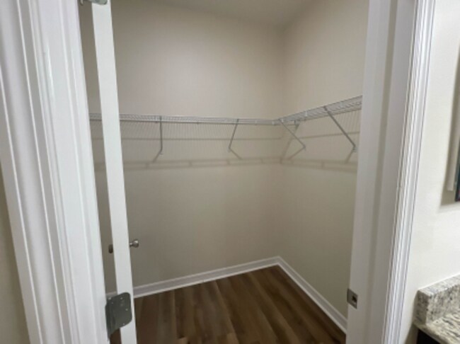 Building Photo - 5003 Brickwood Rise Dr