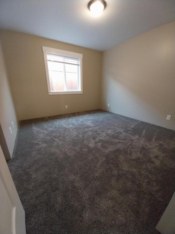 Building Photo - 330 Hazel Way