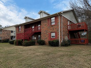Building Photo - 4414 Bonnell Dr NW