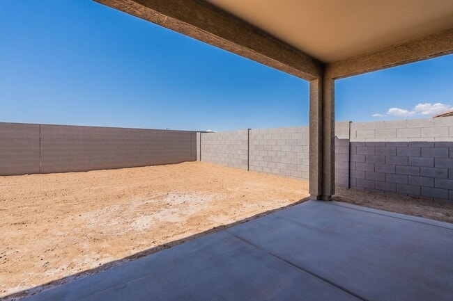 Building Photo - Modern 3-Bed + Den Home in Ventana De Estrellas