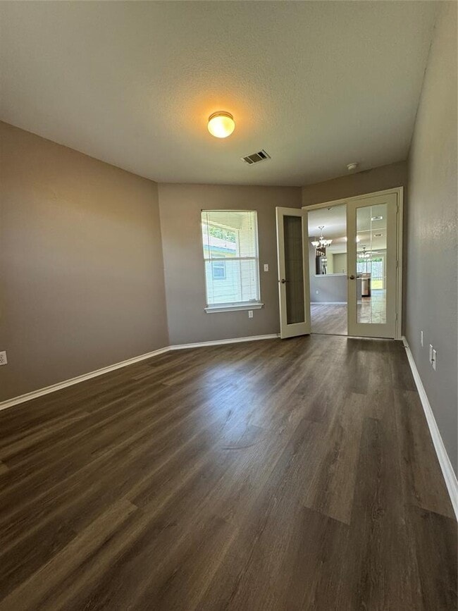 Building Photo - 7201 Cayenne Ln