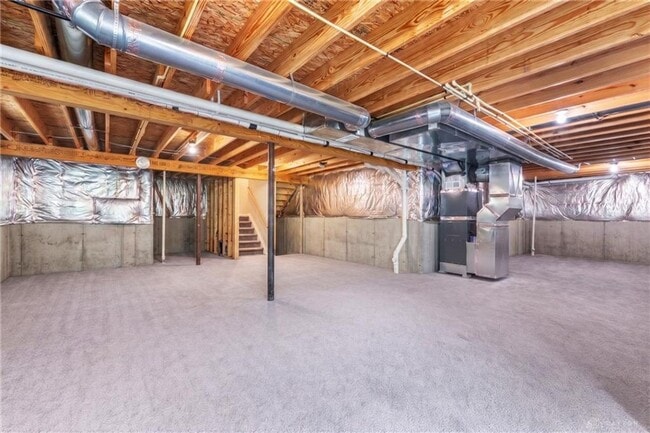 Building Photo - 225 Pointe Oakwood Way