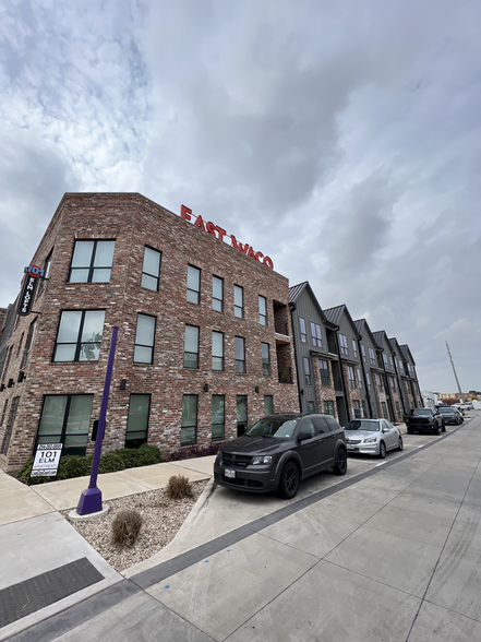 Primary Photo - 101 Elm Ave