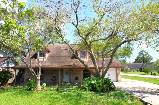 Primary Photo - 1131 Gifford Rd