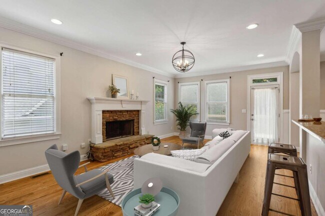 Building Photo - 1316 Egan Way