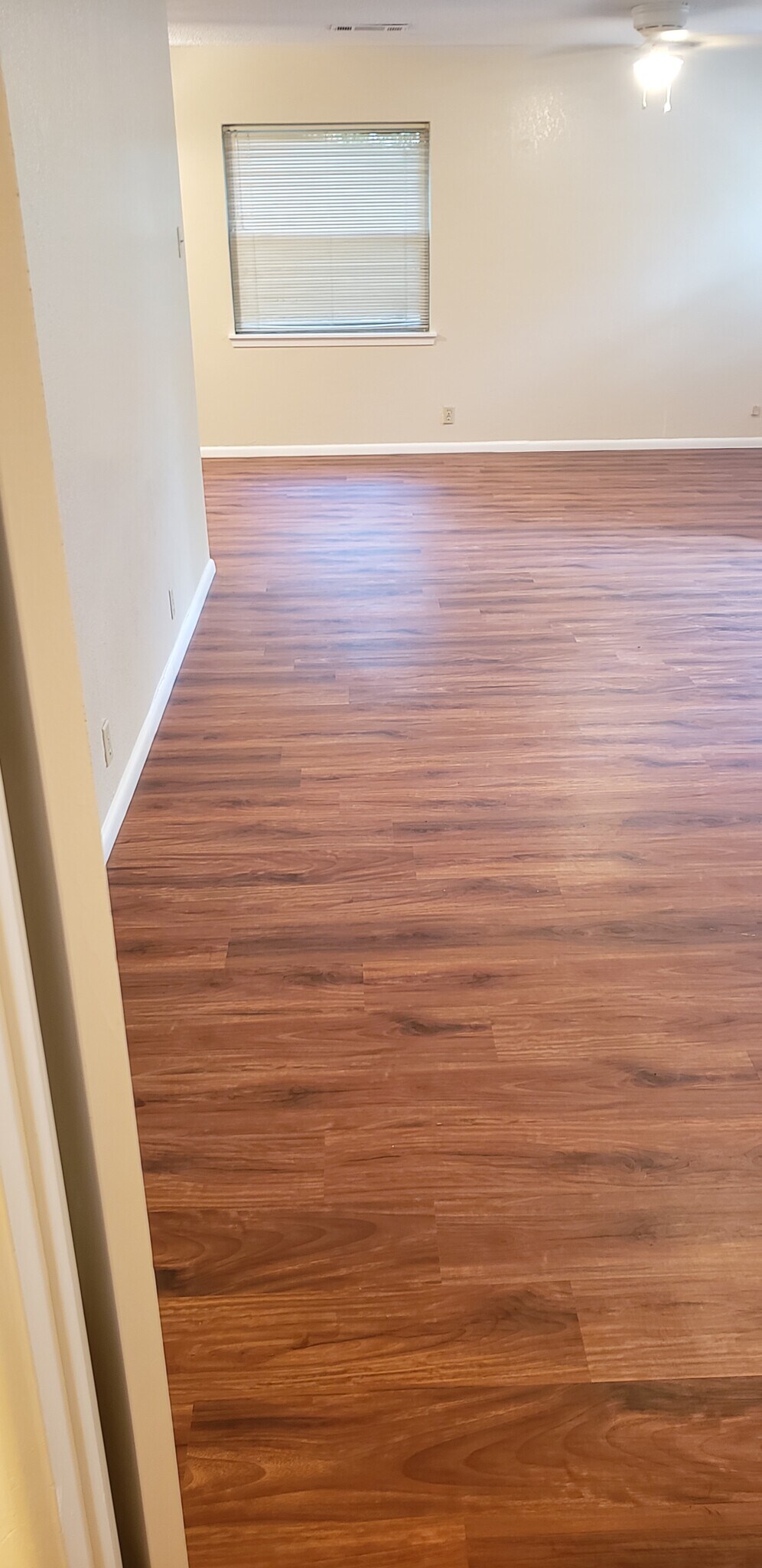 Building Photo - 210 W 14th St