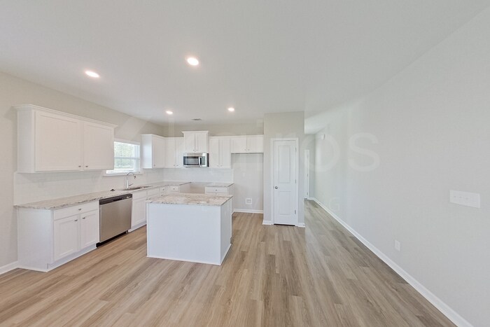 Building Photo - 7113 Foggy River Dr