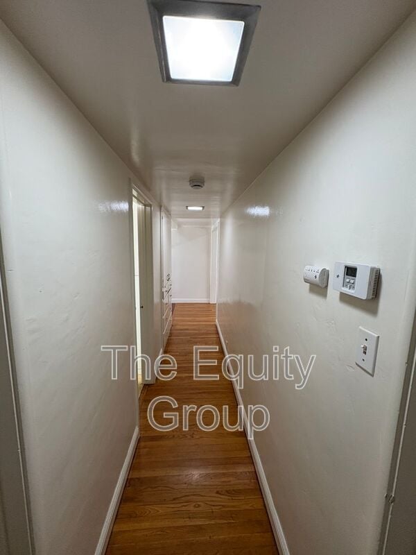 Building Photo - 1505 W Laurel Ave