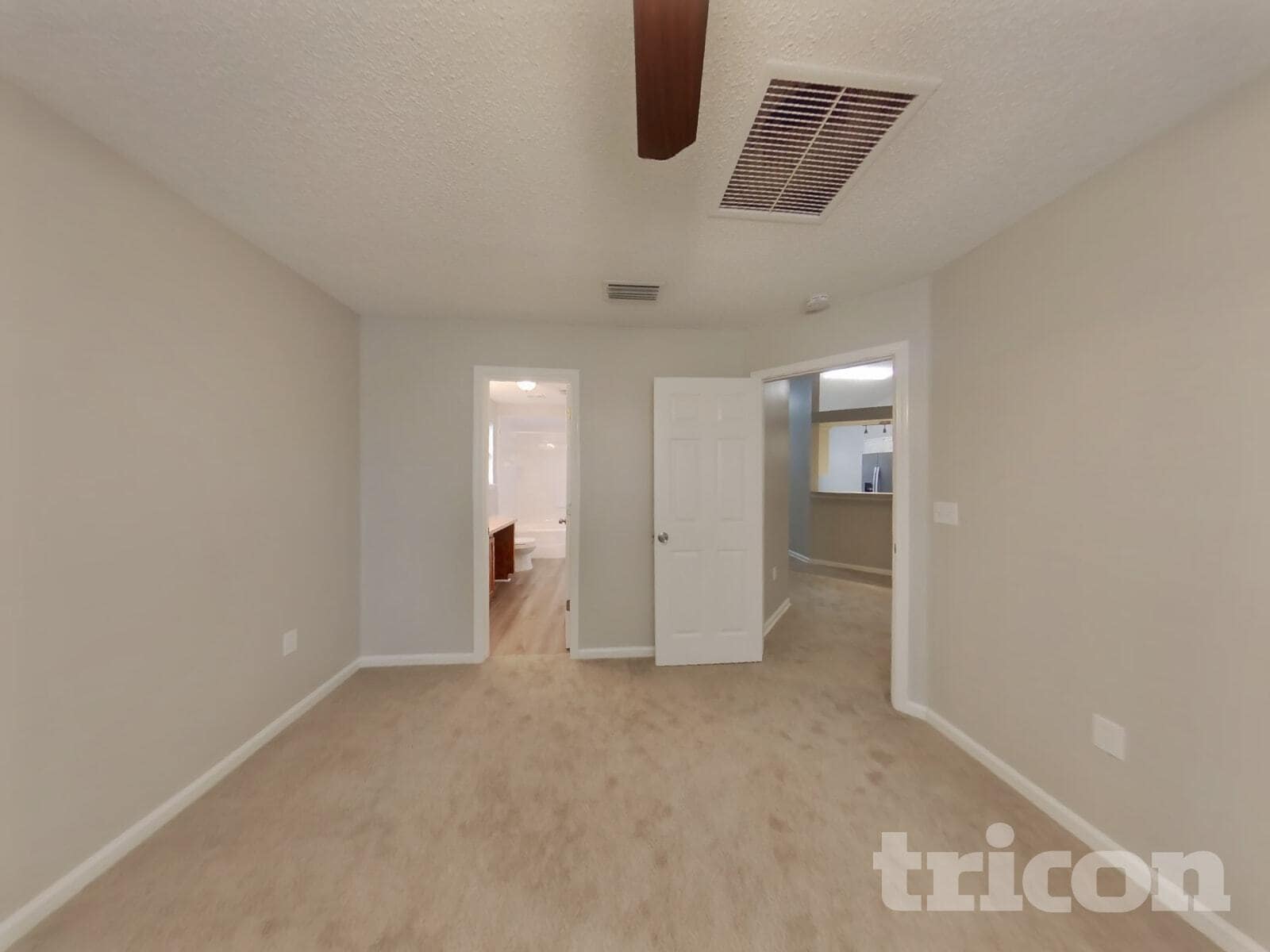 Building Photo - 3716 Arava Dr