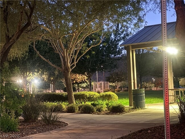 Building Photo - 9050 W Warm Springs Rd