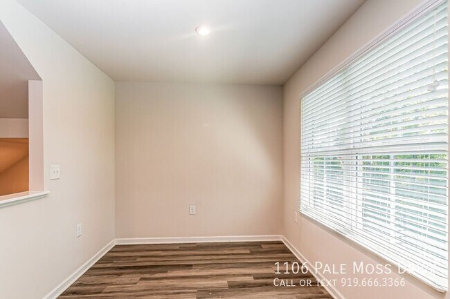 Building Photo - 1106 Pale Moss Dr