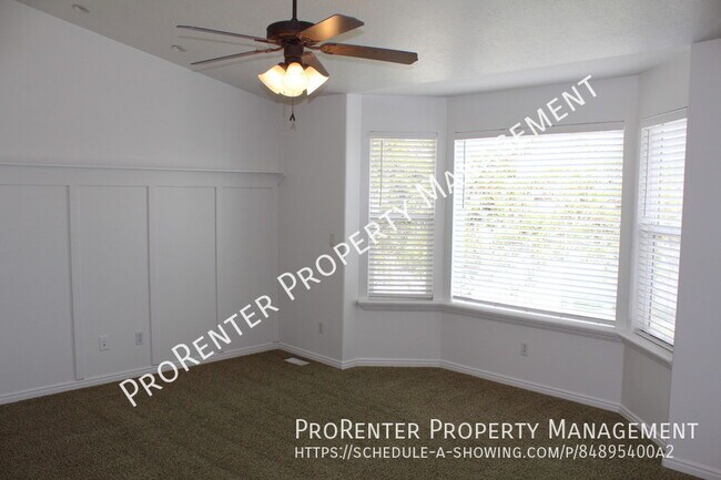 Building Photo - 1989 N 2530 W