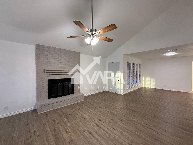 Building Photo - 6111 Feather Crest Ln