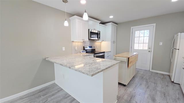 Building Photo - 4046 Odessa St