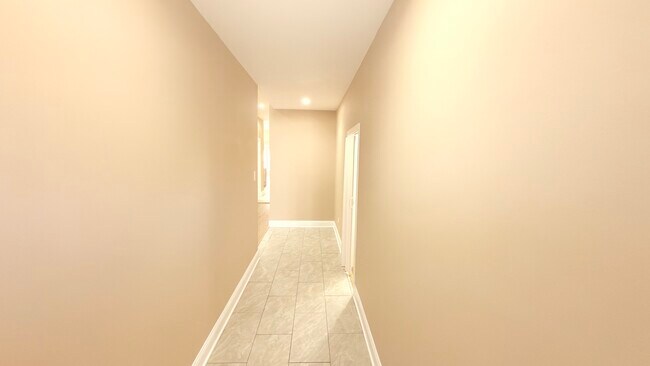 Building Photo - 9738 S Ave L