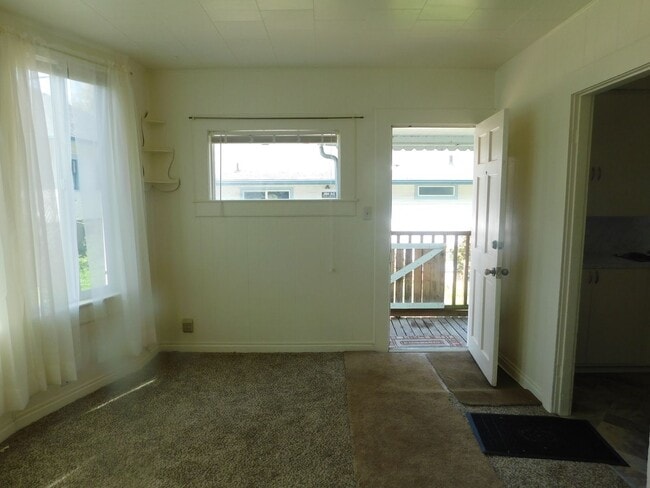 Building Photo - 2 bedroom Single Family House Ready Soon!