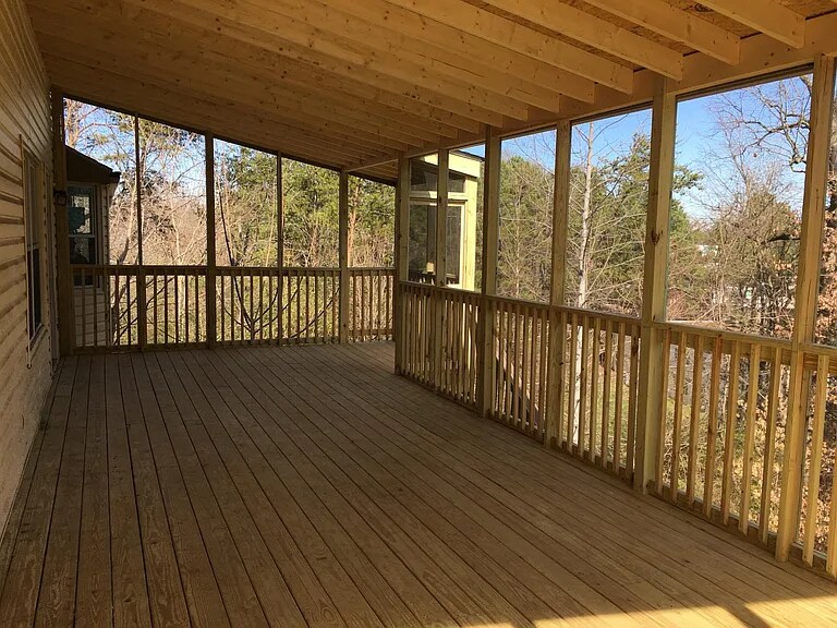 Building Photo - 4206 Highwood Dr