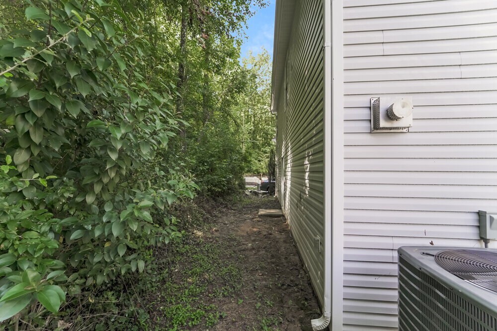 Building Photo - 1227 Pinehaven Ct
