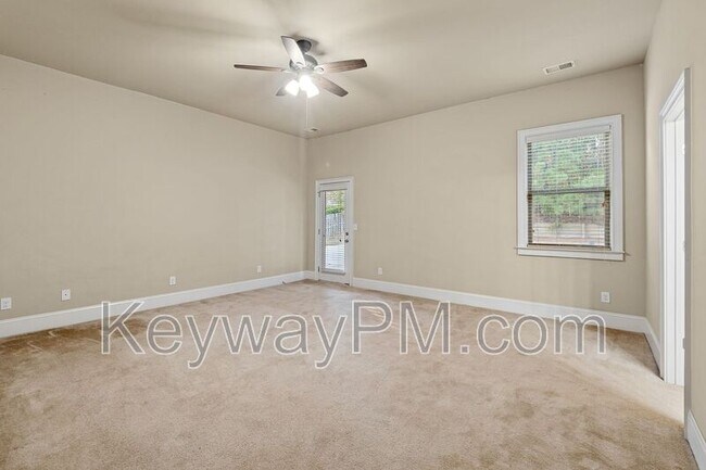 Building Photo - 1023 Iris Glen Dr