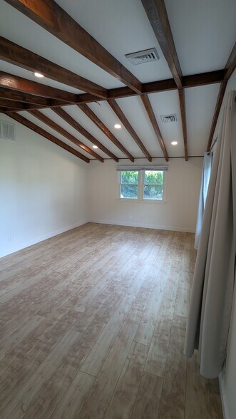 Building Photo - 1220 N Cedar Crest Blvd