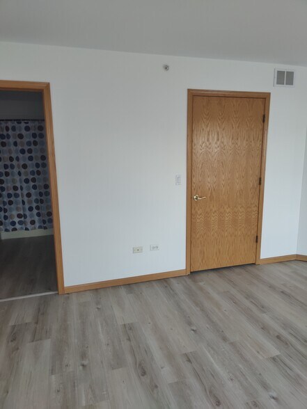 Building Photo - 13914 S Bristlecone Ln