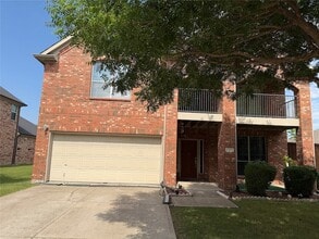 Building Photo - 8373 Brightside Ln