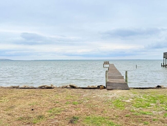 Building Photo - 1698 Redfish Point Rd