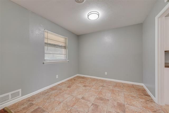 Building Photo - 914 British Blvd