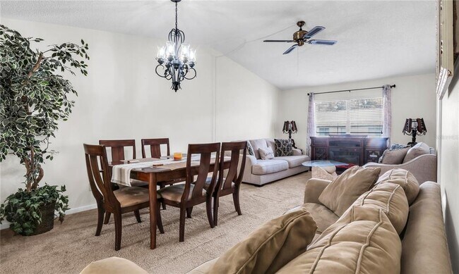 Building Photo - 845 Orchid Springs Dr