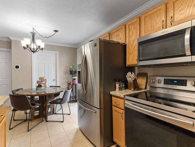 Building Photo - 1546 W Compass Pt Ln