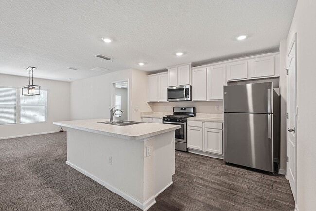 Building Photo - 657 Grand Reserve Dr