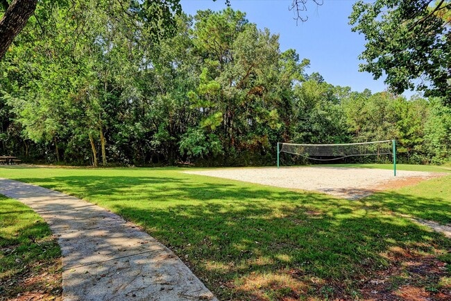 Building Photo - 18063 Crescent Royale Way