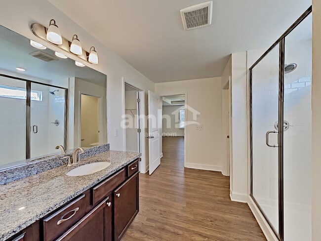 Building Photo - 4900 Horatio Ct