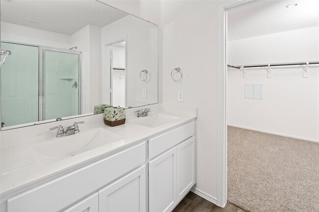 Building Photo - 4227 Bedwyn Bay Dr