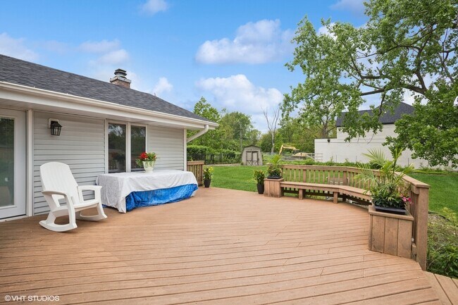 Building Photo - 2050 Beechnut Rd