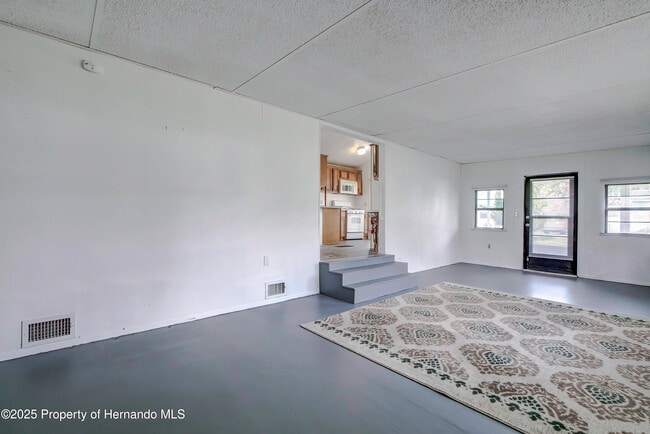 Building Photo - 9298 Grizzly Bear Ln