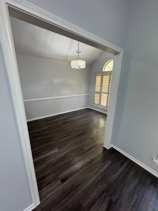 Building Photo - 7504 Bear Lake Dr