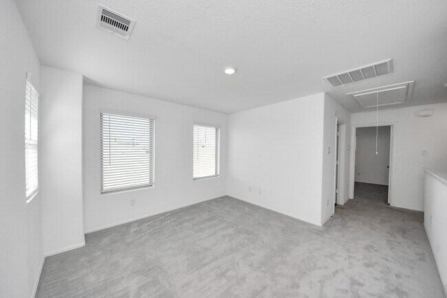 Building Photo - 4307 Palmetto Grv Ln