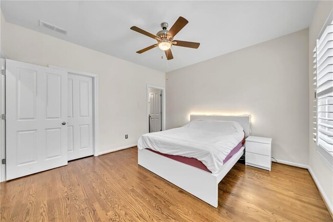 Building Photo - 3676 Brookhaven Manor Crossing NE