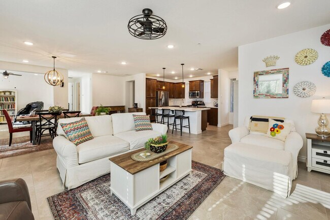 Building Photo - 5100 E Rancho Paloma Dr