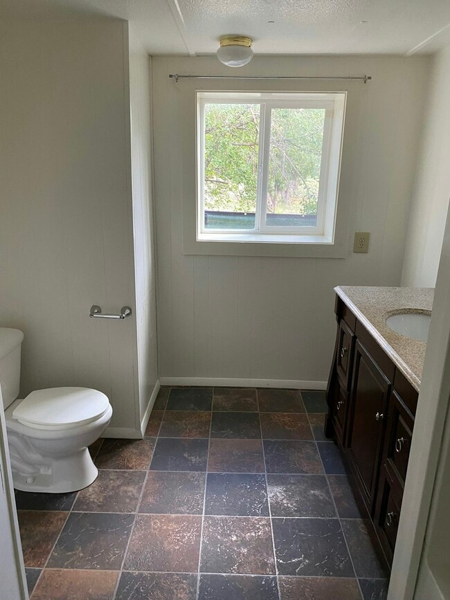 Building Photo - 1000 NM-76